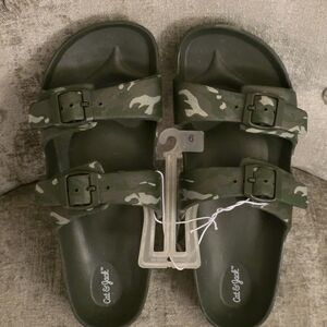 Camouflage Double Strap Sandals